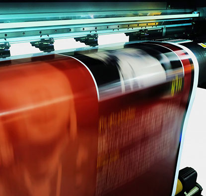Широкоформатная печать для наружной и внутренней рекламы